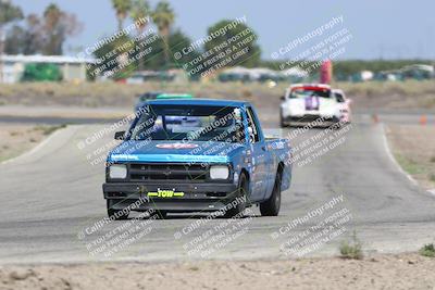 media/Sep-28-2025-24 Hours of Lemons (Sun) [[5dfe0e5f6e]]/11am (Cotton Corners)/